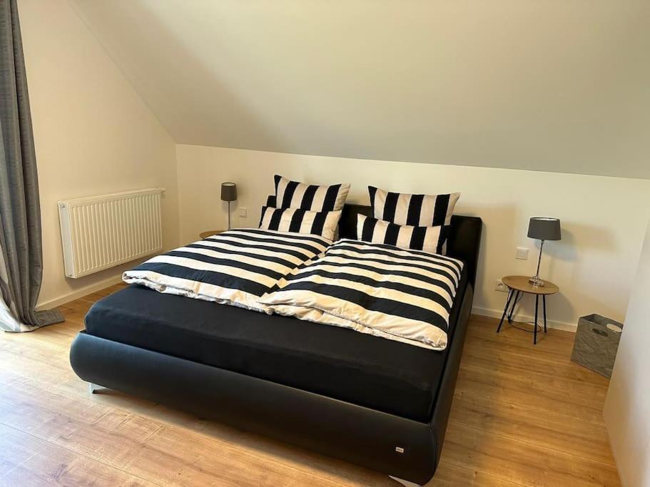 Neuwertige Gemuetliche Wohnung Rieden  Eksteriør billede